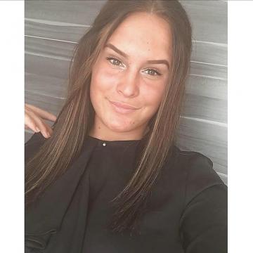 Küsschen98 aus Bayern,Deutschland